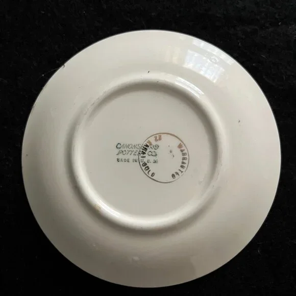 4 - Estate Vintage 22kt Hand Painted Demitasse Cups w/Saucers - Picture 6 of 11